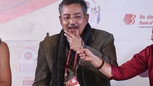 The FIR is regarding a video uploaded by Dua on March 30 on the online video streaming platform, YouTube, which criticises the union government for its implementation of the national lockdown.(Raj K Raj/HT File Photo) The FIR is regarding a video uploaded by Dua on March 30 on the online video streaming platform, YouTube, which criticises the union government for its implementation of the national lockdown.(Raj K Raj/HT File Photo)