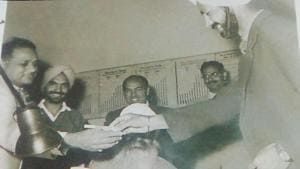 Balbir Singh Sr (extreme right) handing over his Olympic gold medals for the war fund in the presence of the then Punjab chief minister Partap Singh Kairon (sitting). Col BN Bali (retd) standing second from right.(Courtesy Col BN Bali (retd)) Balbir Singh Sr (extreme right) handing over his Olympic gold medals for the war fund in the presence of the then Punjab chief minister Partap Singh Kairon (sitting). Col BN Bali (retd) standing second from right.(Courtesy Col BN Bali (retd))