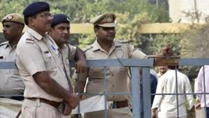 fFour teams of police personnel have been formed to look for the accused.(HT photo) fFour teams of police personnel have been formed to look for the accused.(HT photo)