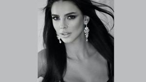 Karina started modelling at the age of 13. Karina started modelling at the age of 13.