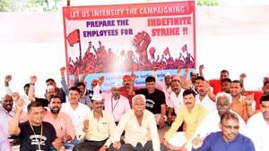 Ordnance Factory workers in Pune during a protest against the Centre’s move to corporatize the country’s ordnance factories.(HT FILE PHOTO)