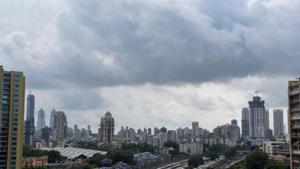 The weather bureau issued a Nowcast warning at 11.45am on Thursday for intense spells of heavy rain for the afternoon.(PTI) The weather bureau issued a Nowcast warning at 11.45am on Thursday for intense spells of heavy rain for the afternoon.(PTI)