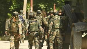 On Friday evening, the Indian Army had said Pakistani troops had violated the ceasefire violation that was responded effectively.(AFP) On Friday evening, the Indian Army had said Pakistani troops had violated the ceasefire violation that was responded effectively.(AFP)