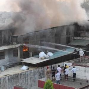 Firefighters trying to douse the fire which broke out in a plastic factory at Industrial Area, Phase-9, in Mohali on Saturday, June 20.(Gurminder Singh/HT) Firefighters trying to douse the fire which broke out in a plastic factory at Industrial Area, Phase-9, in Mohali on Saturday, June 20.(Gurminder Singh/HT)
