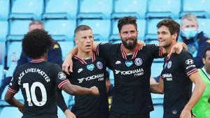 Soccer Football - Premier League - Aston Villa v Chelsea - Villa Park, Birmingham, Britain - June 21, 2020 Chelsea's Olivier Giroud celebrates scoring their second goal with teammates, as play resumes behind closed doors following the outbreak of the coronavirus disease (COVID-19)(REUTERS) Soccer Football - Premier League - Aston Villa v Chelsea - Villa Park, Birmingham, Britain - June 21, 2020 Chelsea's Olivier Giroud celebrates scoring their second goal with teammates, as play resumes behind closed doors following the outbreak of the coronavirus disease (COVID-19)(REUTERS)
