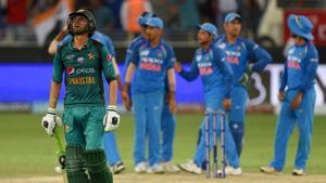 File image of Shoaib Akhtar playing against India.(AFP) File image of Shoaib Akhtar playing against India.(AFP)
