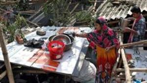 Teh aftermath of Cyclone Amphan in South 24 Parganas district of West Bengal.(REUTERS) Teh aftermath of Cyclone Amphan in South 24 Parganas district of West Bengal.(REUTERS)