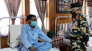 The Chief of the Army Staff interacted with almost all the injured soldiers and complimented them for their bravery,(ANI) The Chief of the Army Staff interacted with almost all the injured soldiers and complimented them for their bravery,(ANI)