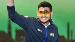 Indian Shooter Anish Bhanwala grabbed the 5th spot in the final of men’s 25 meter Rapid Fire Pistol at the 2019 ISSF World Cup.(Getty Images) Indian Shooter Anish Bhanwala grabbed the 5th spot in the final of men’s 25 meter Rapid Fire Pistol at the 2019 ISSF World Cup.(Getty Images)