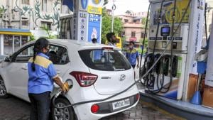 Except for Wednesday, the petrol price has also gone up across the country since June 7.(PTI File Photo) Except for Wednesday, the petrol price has also gone up across the country since June 7.(PTI File Photo)