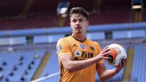 Wolverhampton Wanderers' Leander Dendoncker holds the ball.(AP) Wolverhampton Wanderers' Leander Dendoncker holds the ball.(AP)