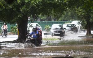 Waterlogging in Sector 9, Chandigarh, on June 19.(HT Photo) Waterlogging in Sector 9, Chandigarh, on June 19.(HT Photo)