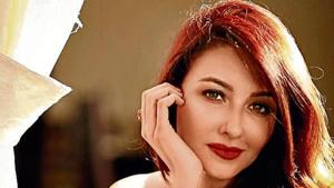 Actor Saumya Tandon, popular for starring in the show Bhabhiji Ghar Par Hain!, also says that characters calling her ‘gori mem’ in the show is okay with her, as ‘that is how God made’ her. Actor Saumya Tandon, popular for starring in the show Bhabhiji Ghar Par Hain!, also says that characters calling her ‘gori mem’ in the show is okay with her, as ‘that is how God made’ her.
