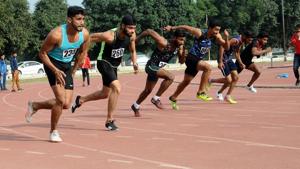Athletes in action.(Bharat Bhushan/Hindustan Times) Athletes in action.(Bharat Bhushan/Hindustan Times)