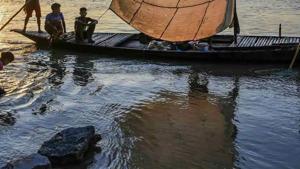 At least 23 people were reported dead after ferry capsized in Bangladesh’s Dhaka.(PTI File Photo) At least 23 people were reported dead after ferry capsized in Bangladesh’s Dhaka.(PTI File Photo)