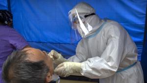 Researchers also traced genes and pathways that assist the virus in replicating.(AP) Researchers also traced genes and pathways that assist the virus in replicating.(AP)