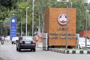 The Central government in February had allocated ₹1,426 crore to PGIMER in its Union budget, ₹724 crore less than what it had sought.(HT Photo) The Central government in February had allocated ₹1,426 crore to PGIMER in its Union budget, ₹724 crore less than what it had sought.(HT Photo)