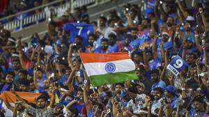 Indian cricket fans cheer. File photo.(PTI) Indian cricket fans cheer. File photo.(PTI)
