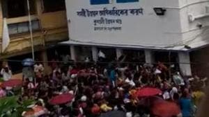 Locals said that most of the people who had gathered at the spot were not wearing masks and there was no social distancing. (HT photo) Locals said that most of the people who had gathered at the spot were not wearing masks and there was no social distancing. (HT photo)