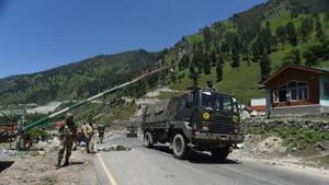 An Indian Army convoy crosses a checkpost in Gagangeer along a highway leading to Ladakh, in Ganderbal, Jammu and Kashmir,(Waseem Andrabi / HT File Photo) An Indian Army convoy crosses a checkpost in Gagangeer along a highway leading to Ladakh, in Ganderbal, Jammu and Kashmir,(Waseem Andrabi / HT File Photo)