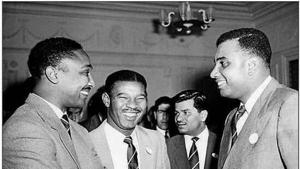 The ‘3 Ws’ of West Indies cricket at the West Indian Club, London, on April 15, 1957. From left: Frank Worrell (1924 - 1967), Everton Weekes (1925-2020) and Clyde Walcott (1926 - 2006).(Getty Images) The ‘3 Ws’ of West Indies cricket at the West Indian Club, London, on April 15, 1957. From left: Frank Worrell (1924 - 1967), Everton Weekes (1925-2020) and Clyde Walcott (1926 - 2006).(Getty Images)