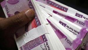 The rupee opened at 74.60 against the US dollar, registering a jump of 44 paise over its previous close.(REUTERS) The rupee opened at 74.60 against the US dollar, registering a jump of 44 paise over its previous close.(REUTERS)