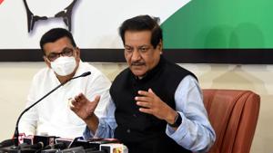 Maharashtra former CM Prithviraj Chavan addresses media during a press conference at Tanna house , Colaba in Mumbai. (Photo by Bhushan Koyande/ HT) Maharashtra former CM Prithviraj Chavan addresses media during a press conference at Tanna house , Colaba in Mumbai. (Photo by Bhushan Koyande/ HT)