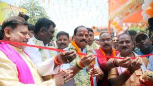 Former CM Raghubar Das inaugurating the Shravan mela in Deoghar, India, on Wednesday, July 17, 2019. (Photo / Hindustan Times) Former CM Raghubar Das inaugurating the Shravan mela in Deoghar, India, on Wednesday, July 17, 2019. (Photo / Hindustan Times)