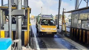 NHAI is responsible for building and maintaining the country’s highways. The agency manages contracts worth millions of rupees in a year, and its network systems are used for sensitive data, including toll management.(ANI file photo) NHAI is responsible for building and maintaining the country’s highways. The agency manages contracts worth millions of rupees in a year, and its network systems are used for sensitive data, including toll management.(ANI file photo)
