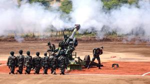 M777 Howitzer gun fires in the air at the formal induction of the major artillery gun systems including the K-9 Vajra, a self-propelled artillery gun and Composite Gun Towing Vehicle during a ceremony at Deolali artillery centre, in Nashik district on November 09, 2018.(PTI File Photo) M777 Howitzer gun fires in the air at the formal induction of the major artillery gun systems including the K-9 Vajra, a self-propelled artillery gun and Composite Gun Towing Vehicle during a ceremony at Deolali artillery centre, in Nashik district on November 09, 2018.(PTI File Photo)