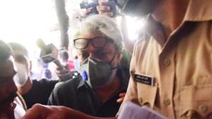 Sanjay Leela Bhansali at Bandra police station.(Varinder Chawla) Sanjay Leela Bhansali at Bandra police station.(Varinder Chawla)
