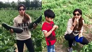 Shilpa Shetty visits an organic farm with son Viaan. Shilpa Shetty visits an organic farm with son Viaan.