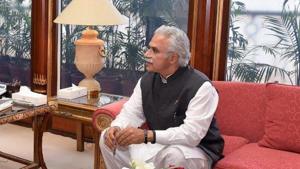 Pakistan health minister Zafar Mirza.(Twitter/@zfrmrza) Pakistan health minister Zafar Mirza.(Twitter/@zfrmrza)