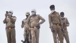 Police personnel at the residence of gangster Vikas Dubey a day after an encounter in Kanpur in which eight policemen were killed.(PTI) Police personnel at the residence of gangster Vikas Dubey a day after an encounter in Kanpur in which eight policemen were killed.(PTI)