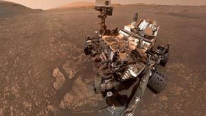 Curiosity’s top speeds range between 82 and 328 feet (25 and 100 meters) per hour. Some of this summer road trip will be completed using the rover’s automated driving abilities, which enable Curiosity to find the safest paths forward on its own.(mars.nasa.gov) Curiosity’s top speeds range between 82 and 328 feet (25 and 100 meters) per hour. Some of this summer road trip will be completed using the rover’s automated driving abilities, which enable Curiosity to find the safest paths forward on its own.(mars.nasa.gov)