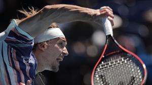 Germany's Alexander Zverev serves to Switzerland's Stan Wawrinka during their quarterfinal match at the Australian Open tennis championship in Melbourne, Australia, Wednesday, Jan. 29, 2020.(AP) Germany's Alexander Zverev serves to Switzerland's Stan Wawrinka during their quarterfinal match at the Australian Open tennis championship in Melbourne, Australia, Wednesday, Jan. 29, 2020.(AP)