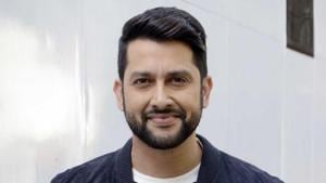 Aftab Shivdasani starred in films such as Mr. India (1987), Shahenshah (1988) and, ChaalBaaz (1989) as a child actor Aftab Shivdasani starred in films such as Mr. India (1987), Shahenshah (1988) and, ChaalBaaz (1989) as a child actor