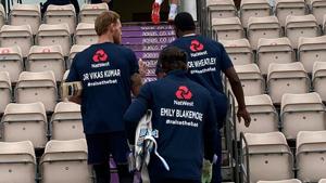 England players honour NHS.(ECB) England players honour NHS.(ECB)