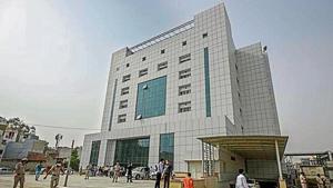 The Burari facility, which has a capacity of 700 beds, will also have 250 beds with oxygen support. The Burari facility, which has a capacity of 700 beds, will also have 250 beds with oxygen support.