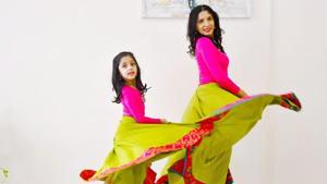 “When it comes to dancing, Ishanvi is so competitive,” says her mother.(Instagram/@officialhumansofbombay) “When it comes to dancing, Ishanvi is so competitive,” says her mother.(Instagram/@officialhumansofbombay)