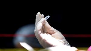 Due to the sudden rise in demand for these drugs, suppliers are selling them to highest bidders, said IMA.(Sunil Ghosh / Hindustan Times) Due to the sudden rise in demand for these drugs, suppliers are selling them to highest bidders, said IMA.(Sunil Ghosh / Hindustan Times)