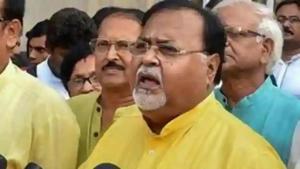 Bengal education minister Partha Chatterjee.(PTI file) Bengal education minister Partha Chatterjee.(PTI file)