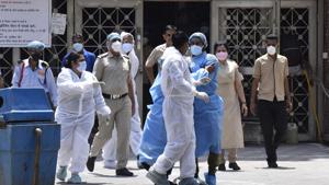Bangalore with 18,828 active cases now accounts for more than 60 percent of all active cases present in the state.(Sonu Mehta/HT PHOTO) Bangalore with 18,828 active cases now accounts for more than 60 percent of all active cases present in the state.(Sonu Mehta/HT PHOTO)