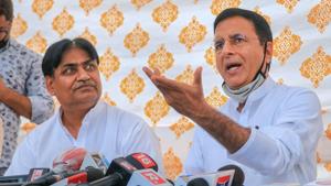 Senior Congress leader Randeep Surjewala with Rajasthan Congress President Govind Singh Dotasra addresses a press conference in Jaipur on July 17, 2020.(PTI Photo) Senior Congress leader Randeep Surjewala with Rajasthan Congress President Govind Singh Dotasra addresses a press conference in Jaipur on July 17, 2020.(PTI Photo)