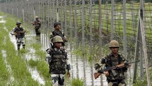 An MEA statement said Pakistan was called upon to adhere to the 2003 ceasefire for maintaining peace and tranquillity along the LoC and the international boundary.(HT File / Representational Photo) An MEA statement said Pakistan was called upon to adhere to the 2003 ceasefire for maintaining peace and tranquillity along the LoC and the international boundary.(HT File / Representational Photo)