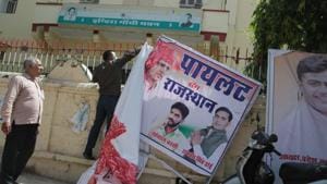 Banners of Congress leader Sachin Pilot are pulled down at State Congress Office after he was dropped from the Rajasthan’s cabinet of ministers, in Jaipur, Rajasthan on July 14, 2020. (Photo by Himanshu Vyas/ Hindustan Times) Banners of Congress leader Sachin Pilot are pulled down at State Congress Office after he was dropped from the Rajasthan’s cabinet of ministers, in Jaipur, Rajasthan on July 14, 2020. (Photo by Himanshu Vyas/ Hindustan Times)