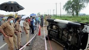 It is wrong to compare the Dubey encounter with the Telangana killing(PTI) It is wrong to compare the Dubey encounter with the Telangana killing(PTI)