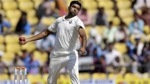 India's Ravichandran Ashwin bowls a delivery. File image.(AP) India's Ravichandran Ashwin bowls a delivery. File image.(AP)