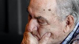 Alzheimer’s disease is a progressive disorder in which the nerve cells (neurons) in a person’s brain and the connections among them degenerate slowly. (Representational Image)(Unsplash) Alzheimer’s disease is a progressive disorder in which the nerve cells (neurons) in a person’s brain and the connections among them degenerate slowly. (Representational Image)(Unsplash)