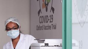 An employee is seen at the Reference Center for Special Immunobiologicals (CRIE) of the Federal University of Sao Paulo in Brazil where the trials of AstraZeneca’s coronavirus vaccine are conducted.(Reuters File Photo) An employee is seen at the Reference Center for Special Immunobiologicals (CRIE) of the Federal University of Sao Paulo in Brazil where the trials of AstraZeneca’s coronavirus vaccine are conducted.(Reuters File Photo)